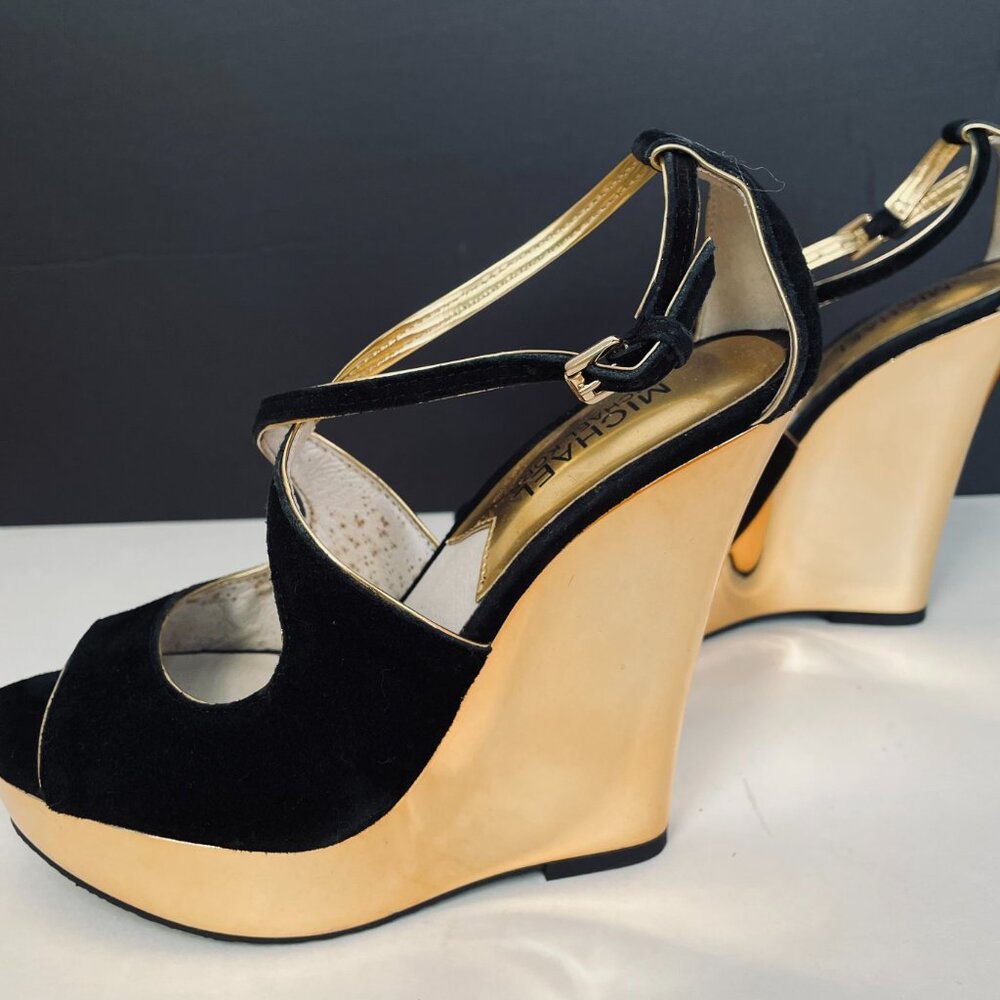 Michael Kors Womens Pair of Shoes - Gideon Wedge - Picture 4 of 6